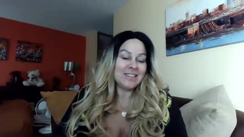 BIG BREAST SABRINA online show from January 2025 07:35:01 PM