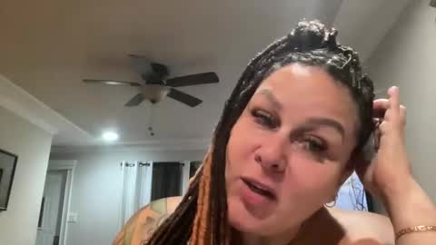 Snapshot of bigbreastsabrina chatting on January 2026 11:19:01 PM BIG BREAST SABRINA online show from January 2026 11:19:01 PM