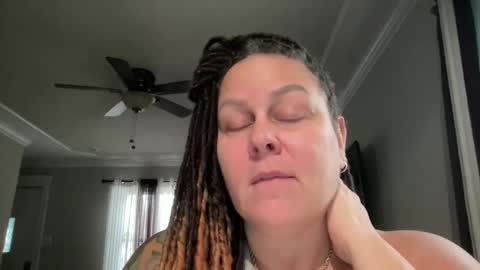 Snapshot of bigbreastsabrina chatting on January 2026 07:34:01 PM BIG BREAST SABRINA online show from January 2026 07:34:01 PM