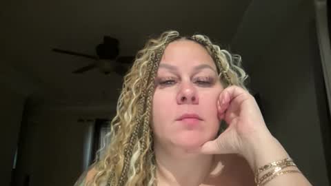 Snapshot of bigbreastsabrina chatting on March 2026 01:06:02 PM BIG BREAST SABRINA online show from March 2026 01:06:02 PM