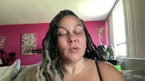 Snapshot of bigbreastsabrina chatting on April 2026 06:31:01 PM BIG BREAST SABRINA online show from April 2026 06:31:01 PM