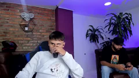 Snapshot of bigbros18 chatting on December 2025 01:26:01 PM MOD ramon My team is mickey and roman online show from December 2025 01:26:01 PM