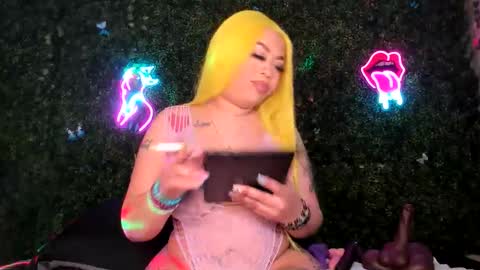 Snapshot of bigbuttsarena chatting on March 2026 07:12:02 AM bigbuttsarena online show from March 2026 07:12:02 AM