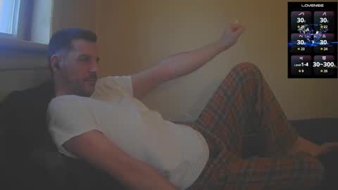 Jon - Im Straight online show from January 2026 04:34:01 PM