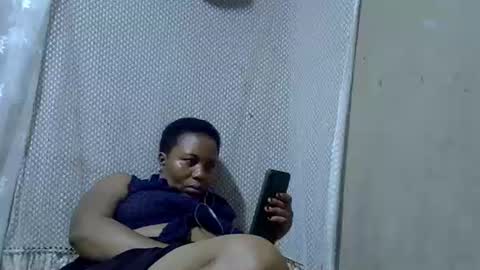 Snapshot of bigclit_wethairypus chatting on June 2026 10:08:01 PM bigclit_wethairypus online show from June 2026 10:08:01 PM