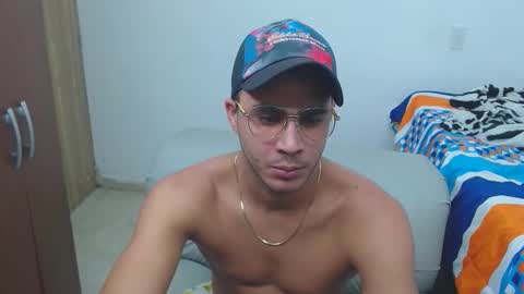 Snapshot of bigcock2815 chatting on May 2026 03:02:02 AM Isaac online show from May 2026 03:02:02 AM