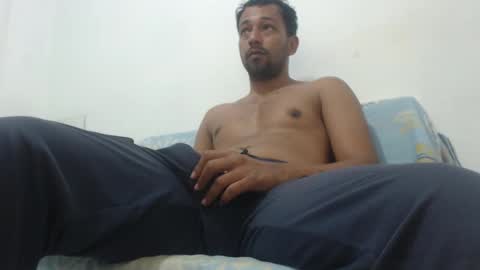 Snapshot of bigcock_hair chatting on February 2025 04:10:02 PM bigcock_hair online show from February 2025 04:10:02 PM