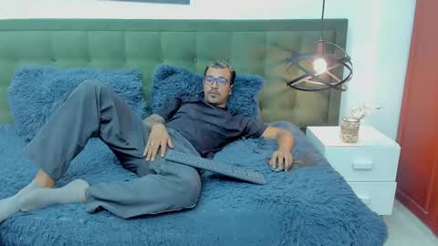 Snapshot of bigcock_hair chatting on November 2025 11:05:01 PM bigcock_hair online show from November 2025 11:05:01 PM