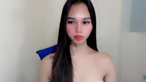 ZARINA online show from March 2026 06:58:01 PM