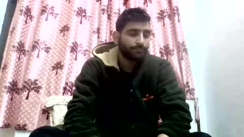 Snapshot of bigcockboy2580 chatting on December 2025 02:38:01 AM akash online show from December 2025 02:38:01 AM