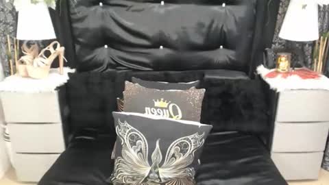 Snapshot of bigcockmarina chatting on March 2026 12:30:02 AM HOLLY online show from March 2026 12:30:02 AM