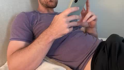 Snapshot of bigcollegecock69690 chatting on May 2026 09:00:01 PM bigcollegecock69690 online show from May 2026 09:00:01 PM