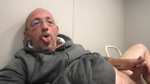 Snapshot of bigdaddydelight chatting on July 2026 05:33:02 PM bigdaddydelight online show from July 2026 05:33:02 PM