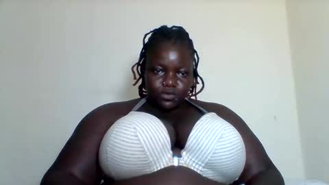 Snapshot of bigdarkass chatting on February 2025 11:09:01 PM VIOLET online show from February 2025 11:09:01 PM