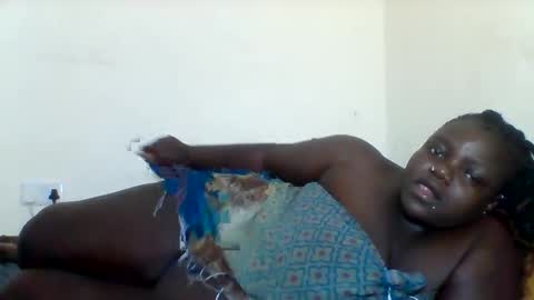 Snapshot of bigdarkass chatting on February 2025 10:42:02 PM VIOLET online show from February 2025 10:42:02 PM