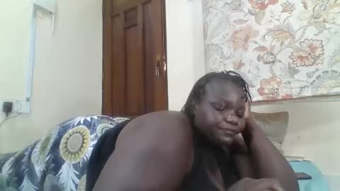 Snapshot of bigdarkass chatting on May 2026 07:05:02 AM VIOLET online show from May 2026 07:05:02 AM