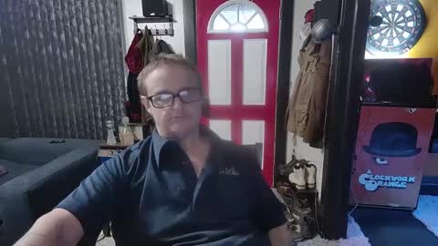 Snapshot of bigdbrillion chatting on February 2025 01:28:01 PM Darryl online show from February 2025 01:28:01 PM