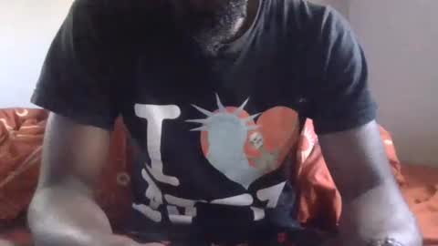 Snapshot of bigdickb917 chatting on May 2026 01:50:02 PM Sir Big dick B online show from May 2026 01:50:02 PM