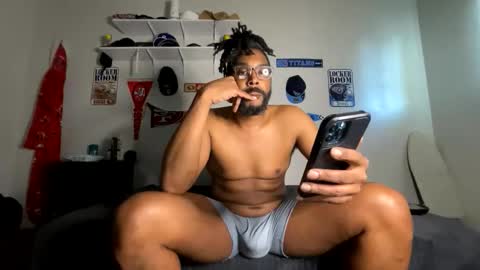 Snapshot of bigdinca chatting on April 2026 12:19:01 AM bigdinca online show from April 2026 12:19:01 AM