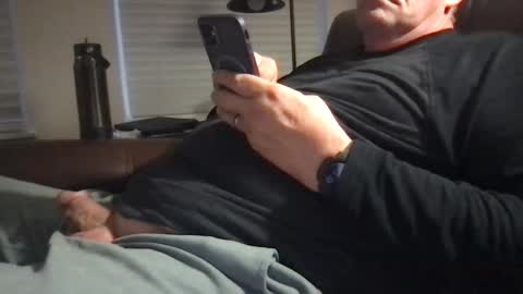 Snapshot of bigdog62_1 chatting on March 2025 02:21:02 PM Bigdog62 online show from March 2025 02:21:02 PM