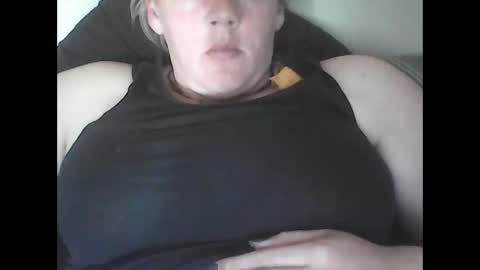 Snapshot of bigdoublee chatting on December 2025 05:14:01 AM bigdoublee online show from December 2025 05:14:01 AM