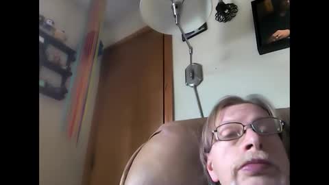 Snapshot of bigelectricrod chatting on March 2026 07:21:02 PM bigelectricrod online show from March 2026 07:21:02 PM