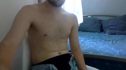 Snapshot of biggbaguette1 chatting on June 2026 03:21:02 PM biggbaguette1 online show from June 2026 03:21:02 PM