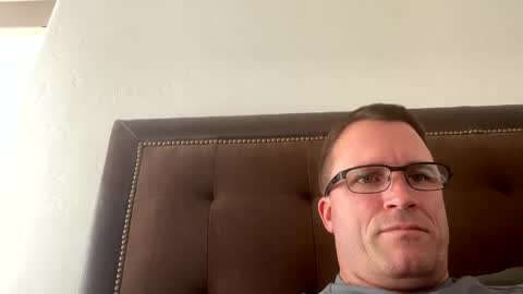 Snapshot of bigger22332233 chatting on December 2024 10:23:02 PM bigger22332233 online show from December 2024 10:23:02 PM