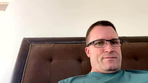 Snapshot of bigger22332233 chatting on December 2024 09:50:02 PM bigger22332233 online show from December 2024 09:50:02 PM