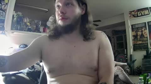 Snapshot of biggerisbetter21 chatting on December 2024 05:49:01 AM biggerisbetter21 online show from December 2024 05:49:01 AM