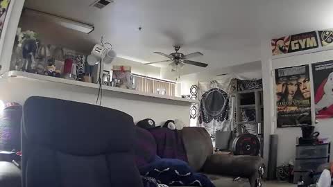 Snapshot of biggerisbetter21 chatting on February 2025 04:41:02 PM biggerisbetter21 online show from February 2025 04:41:02 PM