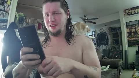 Snapshot of biggerisbetter21 chatting on February 2025 02:02:01 PM biggerisbetter21 online show from February 2025 02:02:01 PM