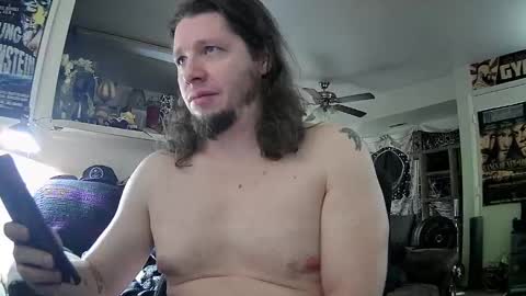 Snapshot of biggerisbetter21 chatting on February 2025 11:41:02 PM biggerisbetter21 online show from February 2025 11:41:02 PM