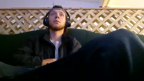 biggestboiiii online show from March 2025 10:07:02 AM