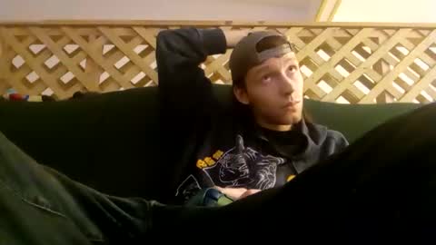 Snapshot of biggestboiiii chatting on March 2026 08:18:01 AM biggestboiiii online show from March 2026 08:18:01 AM