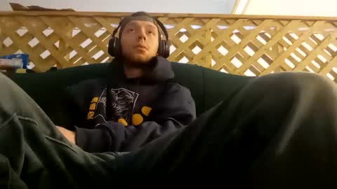 Snapshot of biggestboiiii chatting on April 2026 03:09:02 PM biggestboiiii online show from April 2026 03:09:02 PM