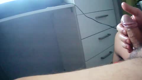 Snapshot of biggiba chatting on December 2024 11:18:02 PM biggiba online show from December 2024 11:18:02 PM