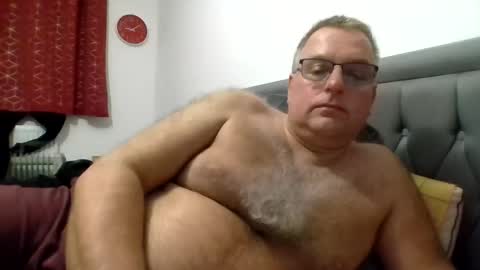 bigguy2014 online show from December 2025 09:08:02 PM