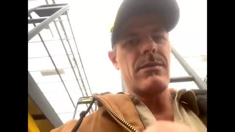 biggymemo69 online show from December 2024 05:15:01 PM