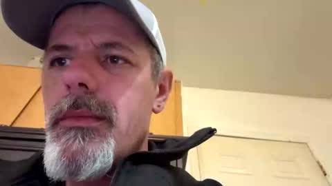 biggymemo69 online show from December 2025 04:34:02 PM