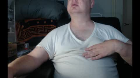 Snapshot of bighorn1981 chatting on April 2026 12:11:02 AM bighorn1981 online show from April 2026 12:11:02 AM