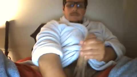 Bigdicbear713 online show from November 2025 06:45:02 AM