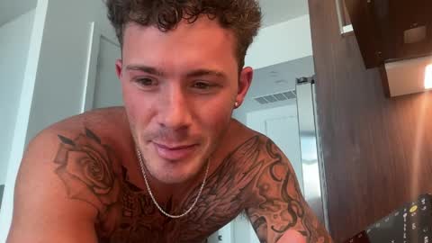 Snapshot of bigjonnnnnn chatting on June 2026 05:26:01 PM BIGJONNNNN online show from June 2026 05:26:01 PM