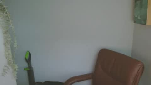 Snapshot of biglegs1234 chatting on December 2025 12:22:02 PM biglegs1234 online show from December 2025 12:22:02 PM