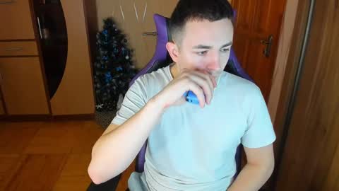 Snapshot of bigmark03 chatting on February 2025 10:23:02 AM BigMark03 online show from February 2025 10:23:02 AM