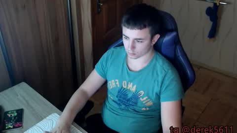 Snapshot of bigmark03 chatting on November 2025 06:45:02 PM BigMark03 online show from November 2025 06:45:02 PM