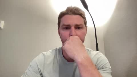 Snapshot of bigmcr1 chatting on January 2025 11:01:02 PM Nick Barker online show from January 2025 11:01:02 PM