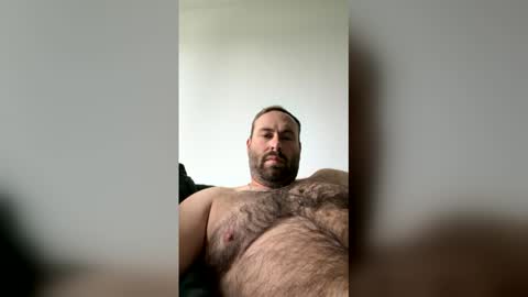 bigmikept17 online show from June 2026 01:35:02 PM