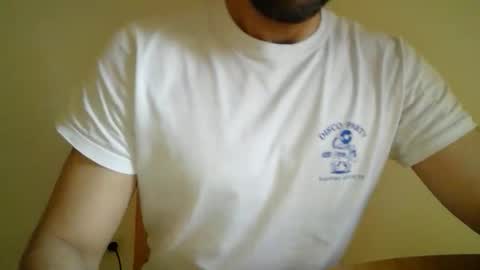 Snapshot of bigmuscleworsh chatting on April 2026 04:29:01 PM bigmuscleworsh online show from April 2026 04:29:01 PM