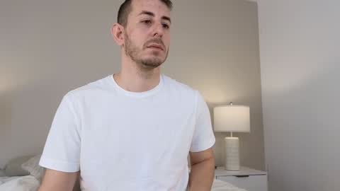 Snapshot of bigonehott chatting on February 2025 04:20:02 PM online show from February 2025 04:20:02 PM